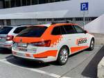 Heckansicht des Škoda Superb 4x4 der Polizei Wallis am 23.6.21 beim Bahnhof Brig parkiert.