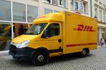 =IVECO von DHL steht in der Innenstadt von Annaberg-Buchholz, Juli 2016