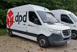 =MB Sprinter von DPD steht auf dem Parkplatz Salzwelten Salzburg, 09-2022