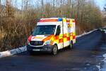 ASB Wetterau Mercedes Benz Sprinter RTW beim Abrücken am 31.01.26 nach einer Großübung in Büdinger Gewerbegebiet