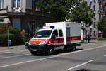 DLRG Frankfurt IVECO Daily GW am 02.06.19 bei der großen Parade zum Jubiläum 150 Kreisfeuerwehrverband Frankfurt
