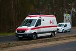DRK Katastrophenschutz Hochtaunuskreis Mercedes Benz Sprinter KTW am 12.03.23 bei einer Evakuierung in Hanau