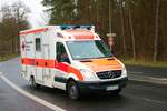 DRK Mercedes Benz Sprinter RTW am 12.03.23 bei einer Evakuierung in Hanau