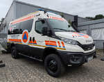 =Iveco Daily, als Zivilschutzfahrzeug im Dienst des DRK Fulda, ausgestellt auf dem Hessentagsgel�nde in Fulda im Juni 2026