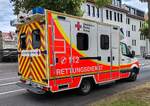 =MB Sprinter als Rettungsdienstfahrzeug des DRK steht einsatzbereit in der N�he des Hessentaggel�ndes in Fulda, 06-2025