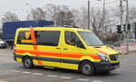Krankentransport Stahl GmbH aus Berlin mit einem MB Sprinter Krankentransportfahrzeug am 17.03.22 Berlin Marzahn.