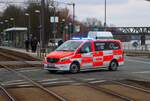 Fraport Rettungsdienst Mercedes Benz Vito NEF 89/82-1 in Frankfurt am Main an der Uni Klinik