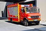 Frankfurt Airport Flughafenfeuerwehr Mercedes Benz Vario 818D Ziegler GW-Rett (Florian Flughafen 89/96-1) am 11.04.26 beim Terminal 3 Eröffnungsevent