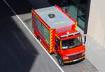 Frankfurt Airport Flughafenfeuerwehr Mercedes Benz Vario 818D Ziegler GW-Rett (Florian Flughafen 89/96-1) am 11.04.26 beim Terminal 3 Eröffnungsevent
