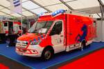 Mercedes Benz Sprinter RTW des Kreis Herford am 08.05.26 auf der Rettmobil