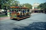 1998 Los Angeles Disneyland eine Pferdebahn (Dia digitalisiert)