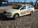 Hier nun ein Skoda Octavia Combi Taxi gesehen in Lu. Wittenberg Bahnhof. Gesehen am 04.04.2007.
