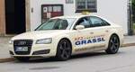 =Audi-Taxi als Werbeträger für die Lackiererei GRASSL, gesehen im Juni 2022 in Berchtesgaden