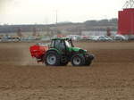 Deutz Fahr Traktor am 04.03.17 in Mainz in der Nähe der Opel Arena 
