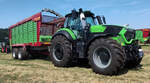 =Deutz Warrior 9340 mit Strautmann-Ladewagen, ausgestellt beim Firmengeburtstag:  66 Jahre Lohnunternehmen HERRLICH  aus Langenbieber, 06-2026