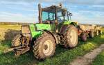 =Deutz-Fahr AgroPrima 4.31 steht auf einem Feld in Petersberg-Marbach anl.