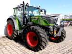 FENDT-211VARIO (110PS; 3300ccm; vmax.:40km/h) wurde der HTL-Ried als Lehrobjekt beigestellt; 250523