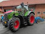 =Fendt Vario 724, ausgestellt beim Ortsjubiläum 1000 Jahre Großenbach im Juni 2025