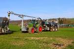 LU Schmidt Ronneburg Fendt Vario 728 mit BSA Ausbringerfass und BOMECH Schleppschuh beim Gärrerste Ausbringen am 06.03.26