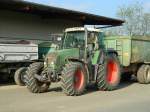 Fendt-Traktor 818 Vario mit 6 Ltr.-Hubraum und 185 PS am 03.10.2014