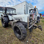 Der Fendt-Traktor eines lokalen Zirkusunternehmens, so gesehen im April 2026 in Hattingen.