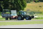 Ein H�rlimann XT-909 mit Ladewagen unterwegs auf den Areal des Flugplatz in Bleienbach am 14.06.2026