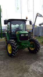 John Deere Traktor 5E 3zyl.