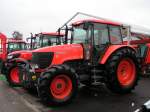 Kubota Traktor M 128 X mit 134 PS, 8-fach Lastschaltung und DELUXE-Komfortkabine wurde auf der Rieder-Messe ausgestellt;090912