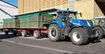 =New Holland steht zur Getreideanlieferung auf dem Betriebshof der Raiffeisen-Warenzentrale in Hünfeld, Juli 2020