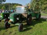 Deutz-Schlepper mit Einachs-Anhnger.