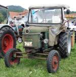 Deutz D 25 steht bei der Oldtimerausstellung an der Ebersburg, Juni 2014