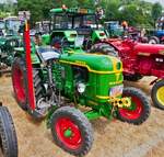 Deutz F2L612, BJ 1955, 1700 ccm, 18 PS, war aus Deutschland zum Oldtimertreffen in Warken gekommen.