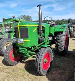 =Deutz F 3 steht bei der Oldtimerveranstaltung der OLDTIMERFREUNDE OHMTAL in Dannenrod, 09-2025