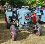 Eicher EKL 15, BJ 1956, 16 PS, 1Zyl, 1415 ccm, war beim Traktortreffen in Keispelt zu sehen.