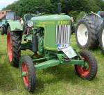 Fendt Dieselross, 15 PS, steht bei der Oldtimerausstellung in Ebersburg, Juni 2012