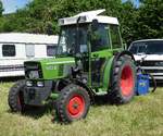 =Fendt Farmer 240 S, ausgestellt bei der Traktorenaustellung der Fendt-Freunde Bad Bocklet im Juni 2019