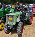 RC 1412 Fendt Farmer 203 VA, BJ 1978, 3064 ccm, 55 PS, war beim Oldtimertreffen in Warken vor Ort.