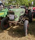 Fendt Favorit 3, BJ 1964, 52 PS, 4 Zyl, 2976 ccm, gesehen beim Traktorentreffen in Keispelt. 09.06.2026