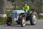 Ferguson Traktor, war als Teilnehmer bei der Rundfahrt nahe Brachtenbach am Ostermontag dabei.