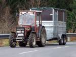 FIAT 35-66DT eilt mit einem kleinen Anhnger seinem Ziel entgegen;101106