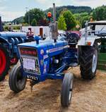 Ford 2000 Super, BJ 1971, 2589 ccm, 40 PS, aufgenommen beim oldtimertreffen in Warken.