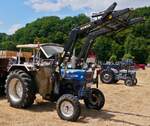 Ford 4000, BJ 1973, 3289 ccm, 60 PS, war zum Oldtimerfest nach Warken gekommen. 19.07.2026