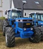 Ford 8810, war beim dem Traktorentreffen in Keispelt zu sehen.