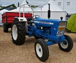 Ford 5000 mit einem Anh�nger gesehen bei der Landwirtschaftsschau in Ettelbr�ck.