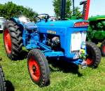 Ford Super Dexta, gesehen bei der Oldieausstellung in Fulda-Harmerz, Juni 2014
