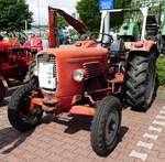 =Güldner G 25, ausgestellt bei der Traktorenausstellung  Ahle Bulldogge us Angeschbach oh Lannehuse  in Angersbach im Juni 2018