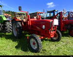 Roter Güldner G 40 zu Besuch am Oldtimer Treffen in Lüterswil/SO am 31.08.2025