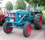 =Hanomag Brillant steht bei der Traktorenausstellung  Ahle Bulldogge us Angeschbach oh Lannehuse  in Angersbach im Juni 2018