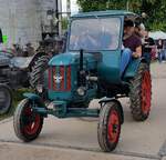 =Hanomag R 12 unterwegs auf dem Ausstellungsgelände der Traktorfreunde Wiershausen am Klostergut Hilwartshausen, 05-2023