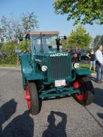 Hanomag R40, gebaut 1942-1951, 40 PS, 5195 ccm, 2 Zylinder Diesel, 18,7 km/h.